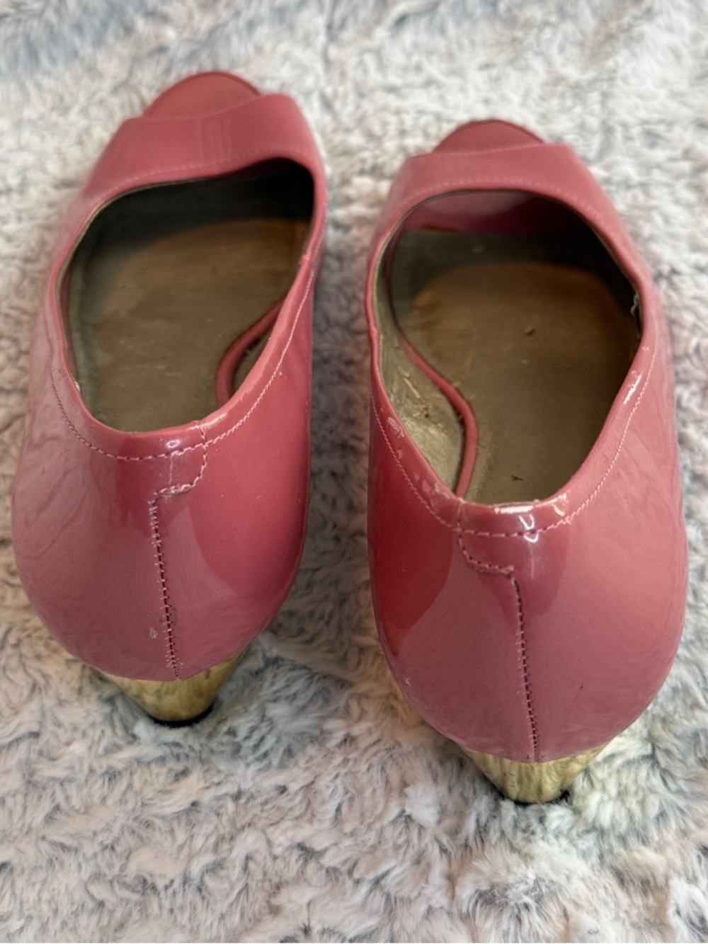 me too Rose Patent Low Block Heel Pumps